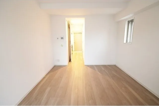 BluRock Monzen-Nakacho - Interior - ["Wood", "Floor", "Flooring"]