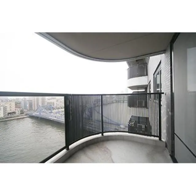 Lapyuta - Interior - ["Water", "Sky", "Building"]
