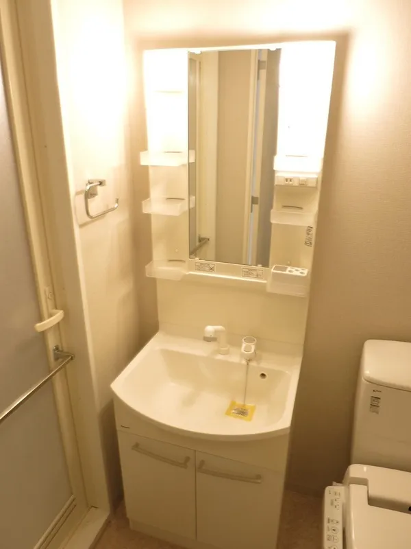 Primal Gotanda - Interior - ["Bathroom Sink", "Plumbing fixture", "Plumbing"]