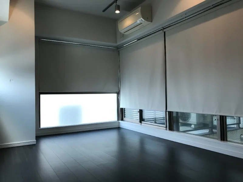 Rex Mejiro Prime City - Interior - ["Window covering", "Interior design", "Window treatment"]