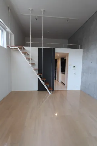 Prime Urban Shibaura LOFT - Interior - ["Wood", "Flooring", "Floor"]