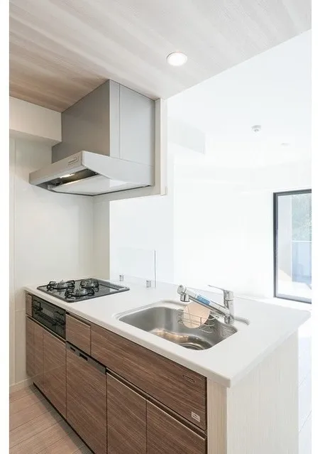 Comforia Liv Bunkyo Gokokuji - Interior - ["Kitchen", "Countertop", "Cabinetry"]
