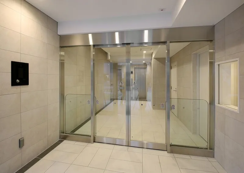 Plane Socie Nishiarai - Exterior - ["Flooring", "Floor", "Ceiling"]