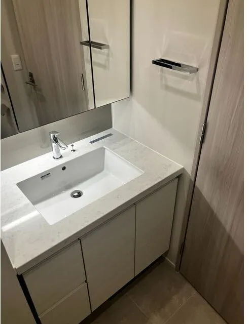 Brands Shibaura - Interior - ["Bathroom Sink", "Sink", "Plumbing fixture"]