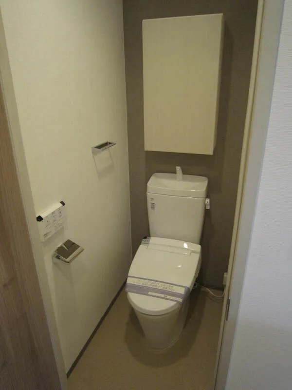Casa Splendid Shin-Nakano - Interior - ["Toilet seat", "Toilet", "Plumbing fixture"]