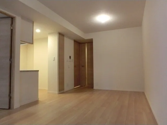 Claire Homes Shinjuku Hyakunincho - Interior - ["Property", "Ceiling", "Room"]