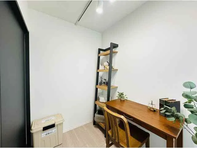 Well Square Gakugei Daigaku II - Interior - ["Wall", "Furniture", "Interior design"]