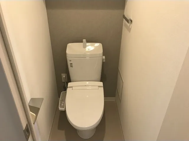Asyl Court Nishimagome - Interior - ["Toilet seat", "Toilet", "Plumbing fixture"]