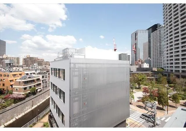 Aperto Nishi Shinjuku - Interior - ["Urban area", "Metropolitan area", "High-rise building"]