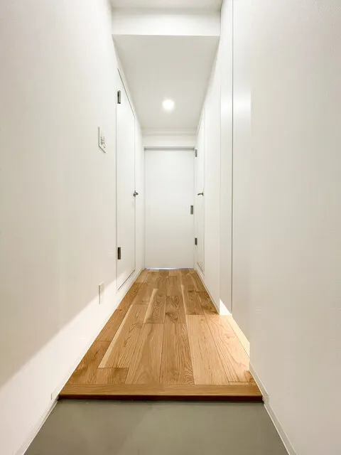 Grand Paseo Yoyogi Uehara - Interior - ["Flooring", "Floor", "Wall"]