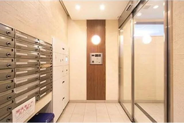 Clearwater Shiba - Exterior - ["Ceiling", "Room", "Door"]