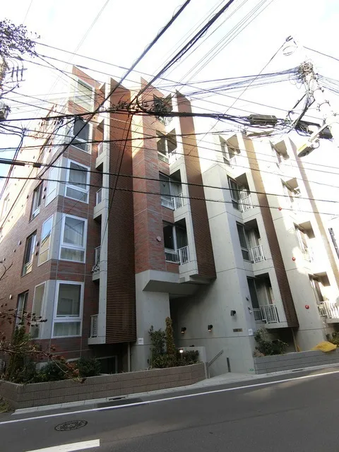 BRICK RESIDENCE Meguro Honcho - Exterior - ["Wire"]