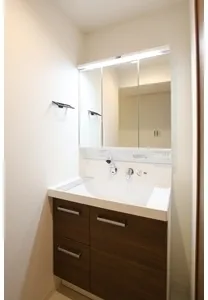 Roppongi View Tower - Interior - ["Bathroom Sink", "Bathroom cabinet", "Interior design"]