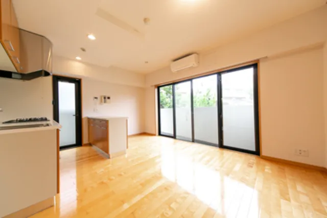 York Residence - Interior - ["Property", "Room", "Floor"]