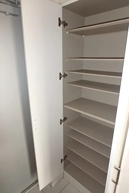 Esty Maison Kinshicho II - Interior - ["Wood", "Flooring", "Shelving"]