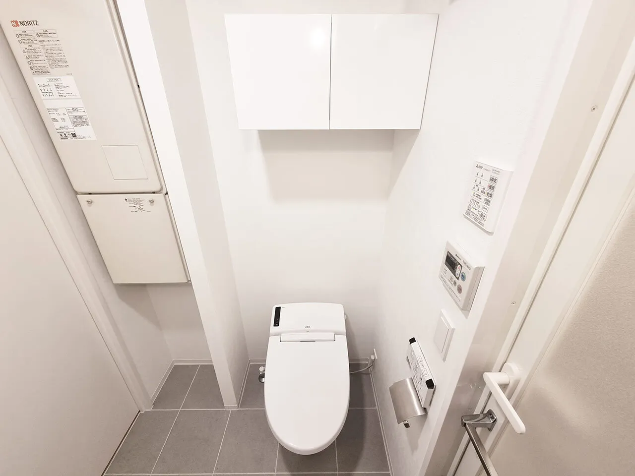 Mynavi STAY Tachiaigawa 2 - Interior - ["Plumbing fixture", "Toilet seat", "Toilet"]