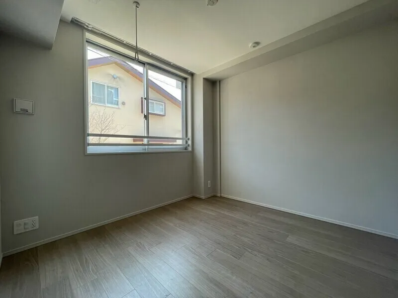 Pollast Yoyogi-Uehara - Interior - ["Flooring", "Floor", "Wall"]