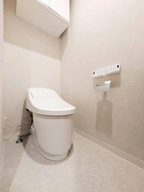 Prime Bliss Morishita Studio - Interior - ["Flooring", "Toilet seat", "Floor"]