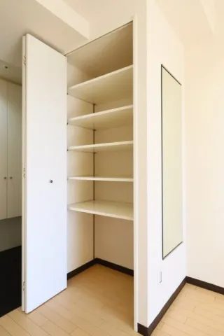 Legno Sereno - Interior - ["Flooring", "Wall", "Wood"]