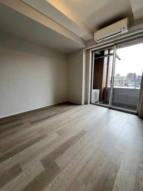 Residia Tower Kamiikebukuro (Tower Building) - Interior - ["Flooring", "Floor", "Wood flooring"]