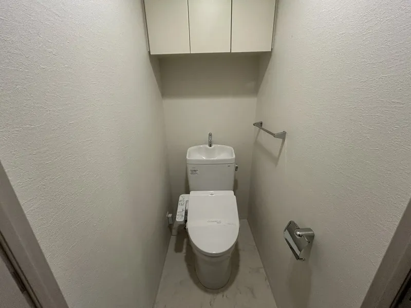 Orchid Residence Higashinihonbashi - Interior - ["Toilet seat", "Flooring", "Floor"]