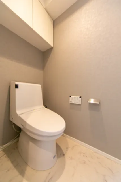 Park Axis Jiyugaoka Terrace - Interior - ["Toilet seat", "Building", "Toilet"]