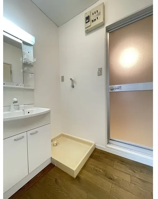 YMT Place I - Interior - ["Flooring", "Floor", "Wood"]