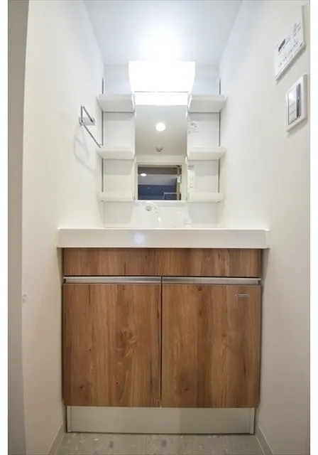 Maison Bellvie Shimokitazawa - Interior - ["Wood", "Flooring", "Floor"]