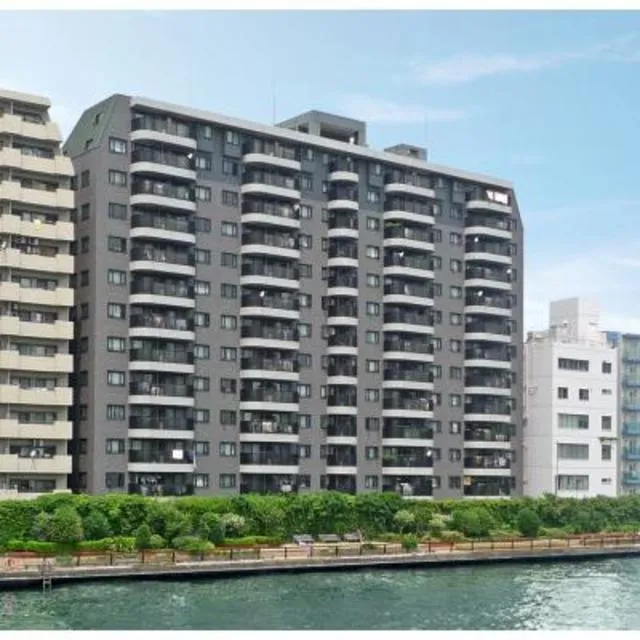 Lapyuta - Exterior - ["Water", "Building", "Sky"]