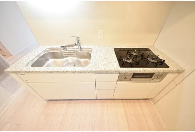 343 Residence Shinagawa (Open Residence) - Interior - ["Flooring", "Kitchen Sink", "Major appliance"]