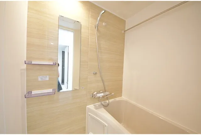 Room Magome - Interior - ["Flooring", "Floor", "Plumbing fixture"]