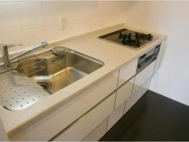 Park Cube Atagoyama Tower - Interior - ["Sink", "Kitchen sink", "Countertop"]