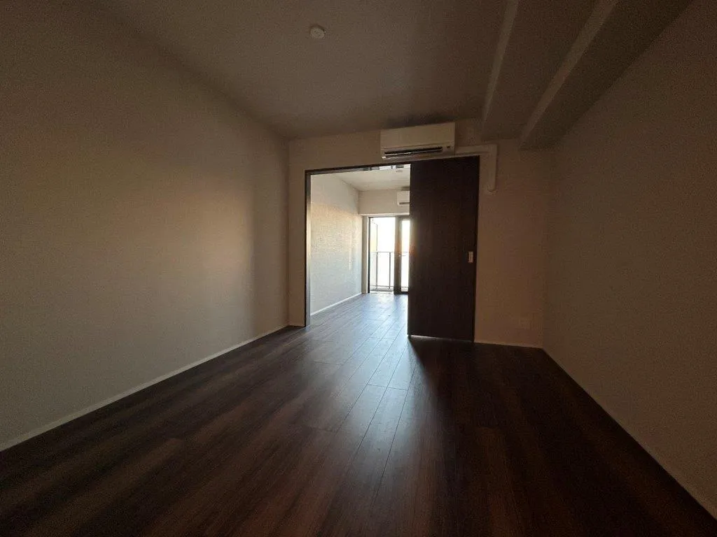 Doue Waseda - Interior - ["Brown", "Building", "Wood"]