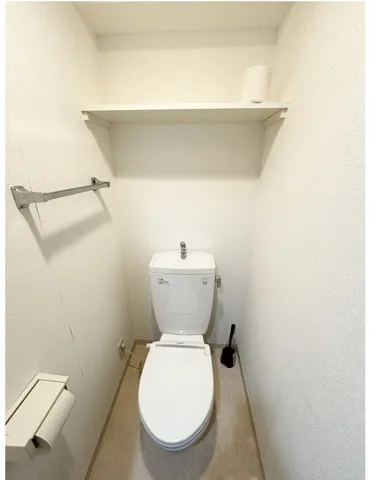 Sky Court Ginza East No. 2 - Interior - ["Plumbing fixture", "Toilet seat", "Bathroom"]