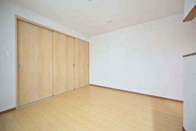 CENTRAL GARDEN RESIDENCE TOKYO - Interior - ["Flooring", "Floor", "Wood"]