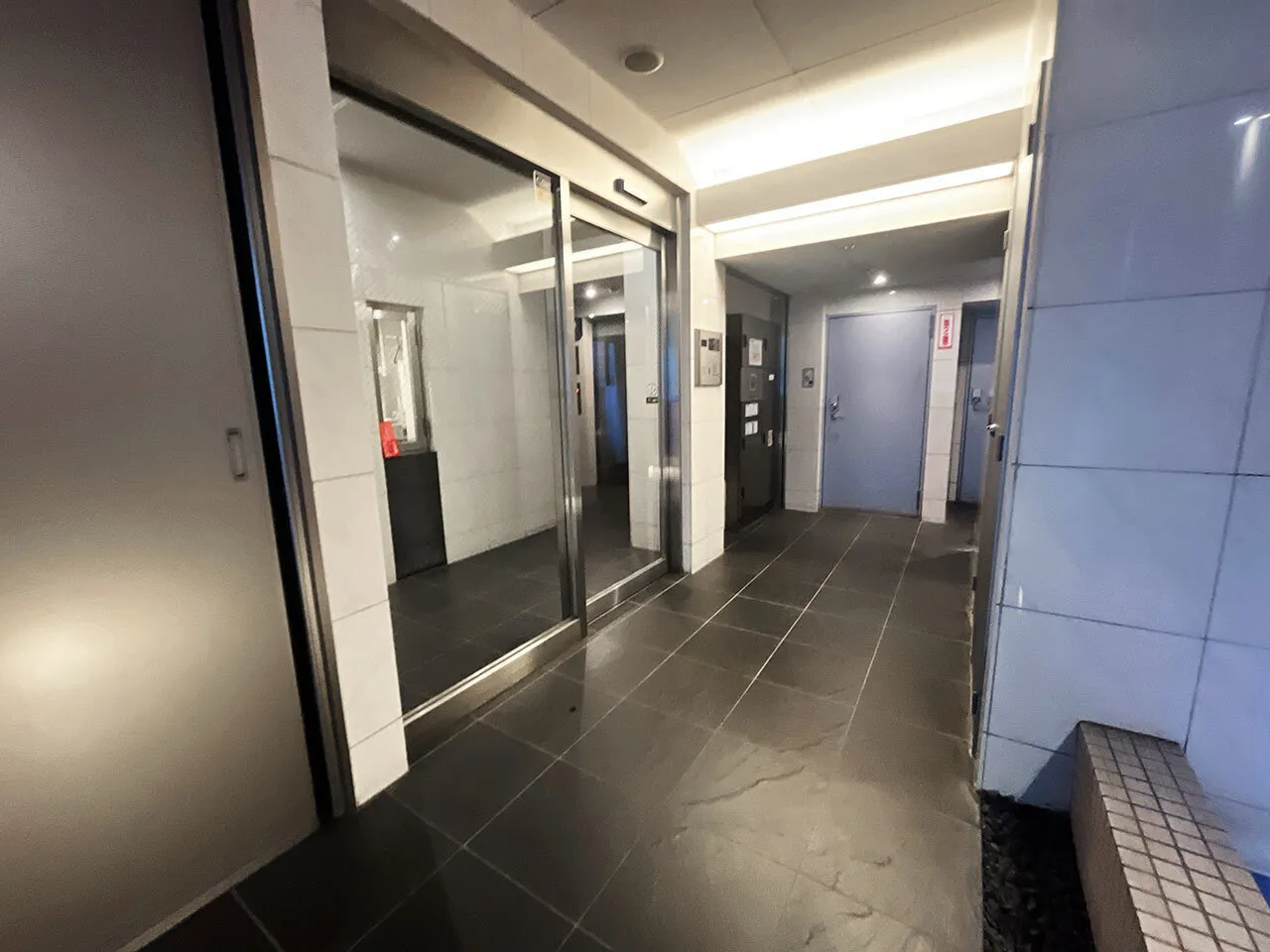 Mynavi STAY Worldwide Otemachi - Exterior - []