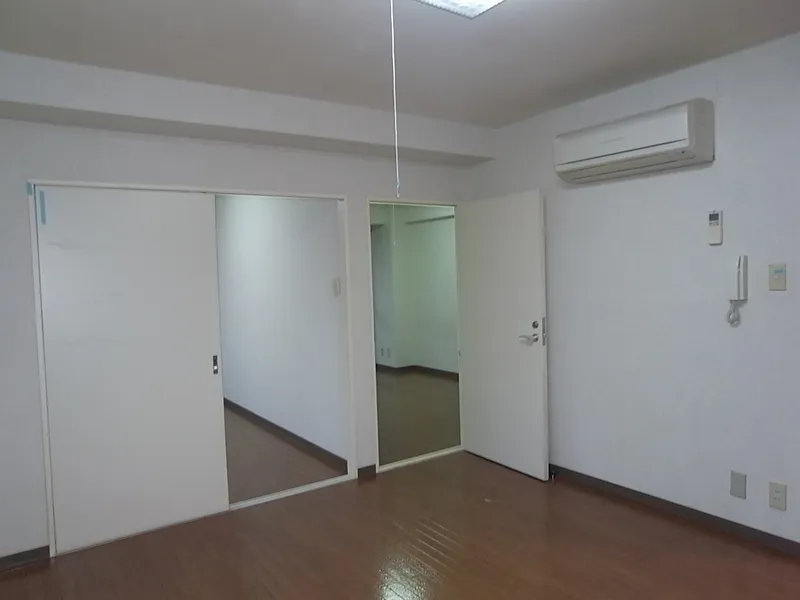 Grand Place Nishimejiro - Interior - ["Flooring", "Floor", "Wood"]