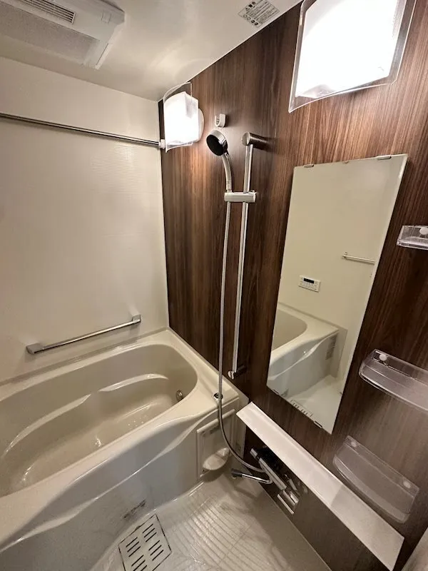 ARCOBALENO OSHIAGE BLOSSOM - Interior - ["Plumbing fixture", "Flooring", "Interior design"]