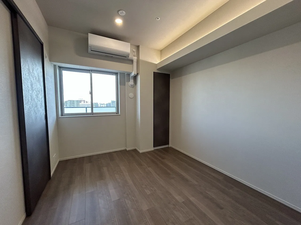 Blanchiesta Kiba - Interior - ["Flooring", "Floor", "Ceiling"]