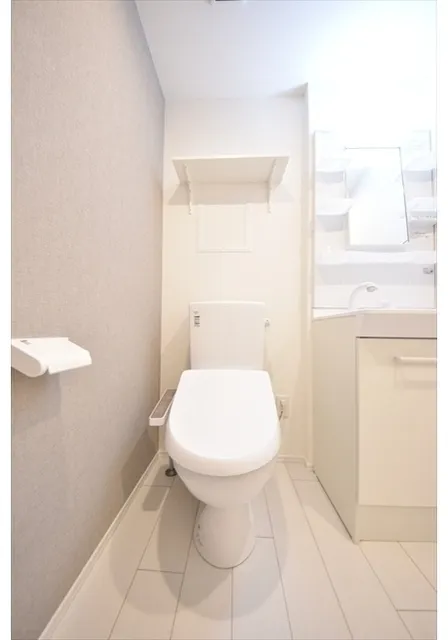 Le Coeur Shibuya Honmachi - Interior - ["Toilet seat", "Toilet", "Bathroom"]