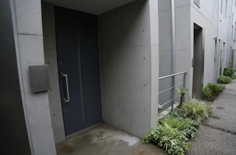 Butte - Other - ["Concrete", "Building material", "Home Door"]