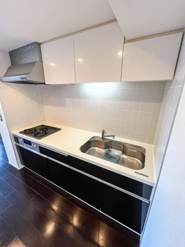RESIDIA Kinshicho II - Interior - ["Major appliance", "Kitchen", "Kitchen stove"]