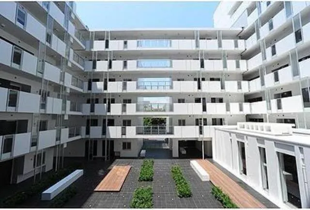 PRIME URBAN Higashinakano COURT - Exterior - ["Window", "Building", "Rectangle"]
