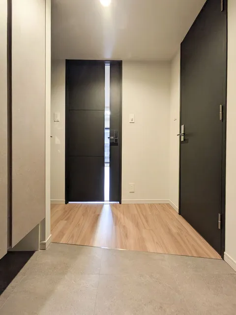 Renaissance Court Meguro Minami - Interior - ["Flooring", "Floor", "Wall"]