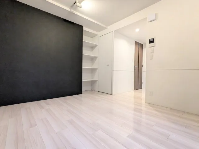 Fluffy Ichigayadaicho - Interior - ["Flooring", "Wood", "Floor"]