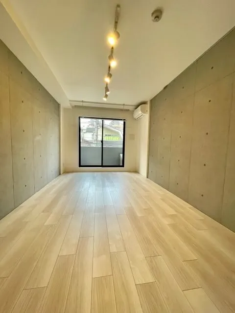 Lacras Yotsuya Sanchome - Interior - ["Flooring", "Wood", "Floor"]