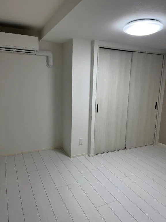 LiveFlat Togoshi - Interior - ["Building", "Property", "Wood"]