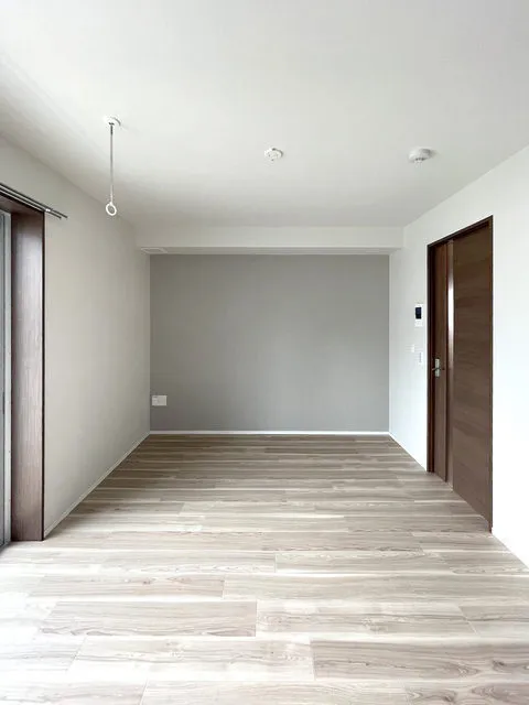 Globel The Cress Oshiage - Interior - ["Flooring", "Floor", "Wall"]