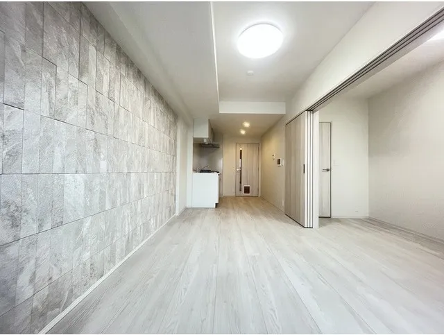 Comforia Liv Minamisunamachi East - Interior - ["Flooring", "Floor", "Ceiling"]