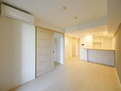 Spacia Sangenjaya No.2 - Interior - ["Fixture", "Door", "Wood"]